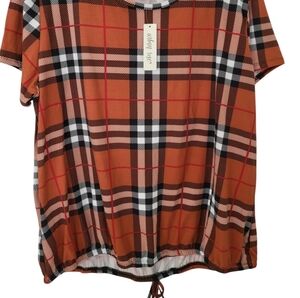 Urban Rose Blouse 2x Brand New